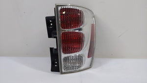 2005-2009 Chevrolet Equinox Tail Light Assembly Passenger Right OEM P/N:5480780 Fits Fits 2005 2006 2007 2008 2009 OEM Used Auto Parts