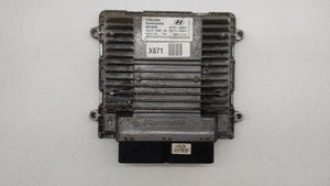 2011-2014 Hyundai Sonata PCM Engine Control Computer ECU ECM PCU OEM P/N:39101-2G673 39101-2G671 Fits Fits 2011 2012 2013 2014 OEM Used Auto Parts - Oemusedautoparts1.com 