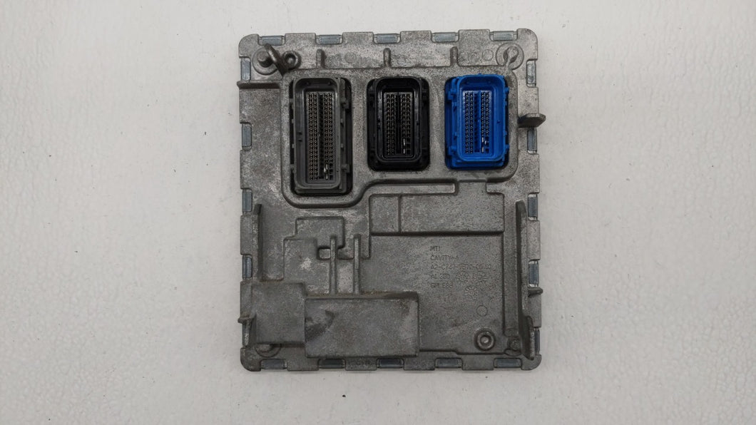 2018-2019 Chevrolet Malibu PCM Engine Control Computer ECU ECM PCU OEM P/N:12680194 12699666, 12697426 Fits Fits 2018 2019 OEM Used Auto Parts - Oemusedautoparts1.com 