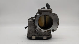 2013 Hyundai Santa Fe Throttle Body P/N:35100-2G710 Fits 2011 2012 2014 2015 2016 OEM Used Auto Parts