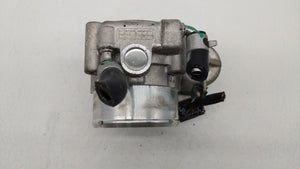 2020 Hyundai Santa Fe Throttle Body P/N:35100-2G600 Fits 2015 2016 2017 2018 2019 OEM Used Auto Parts