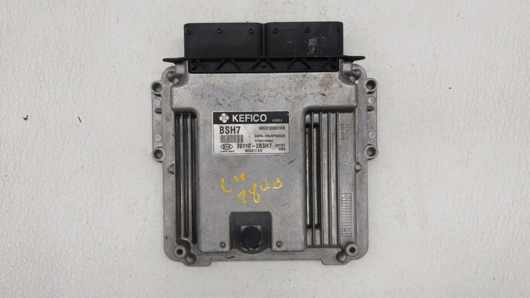 2015 Kia Soul PCM Engine Control Computer ECU ECM PCU OEM P/N:39110-2BSH7 Fits OEM Used Auto Parts - Oemusedautoparts1.com