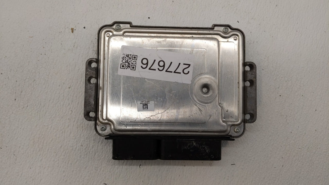 2013-2018 Ford Focus PCM Engine Control Computer ECU ECM PCU OEM P/N:FM5A-12A650-ADB Fits Fits 2013 2014 2015 2016 2017 2018 OEM Used Auto Parts - Oemusedautoparts1.com