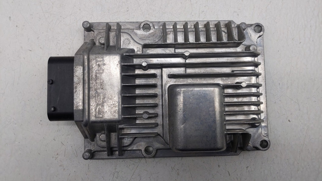 2012-2016 Hyundai Genesis PCM Engine Control Computer ECU ECM PCU OEM P/N:39172-3C020 39175-3C000 Fits OEM Used Auto Parts - Oemusedautoparts1.com