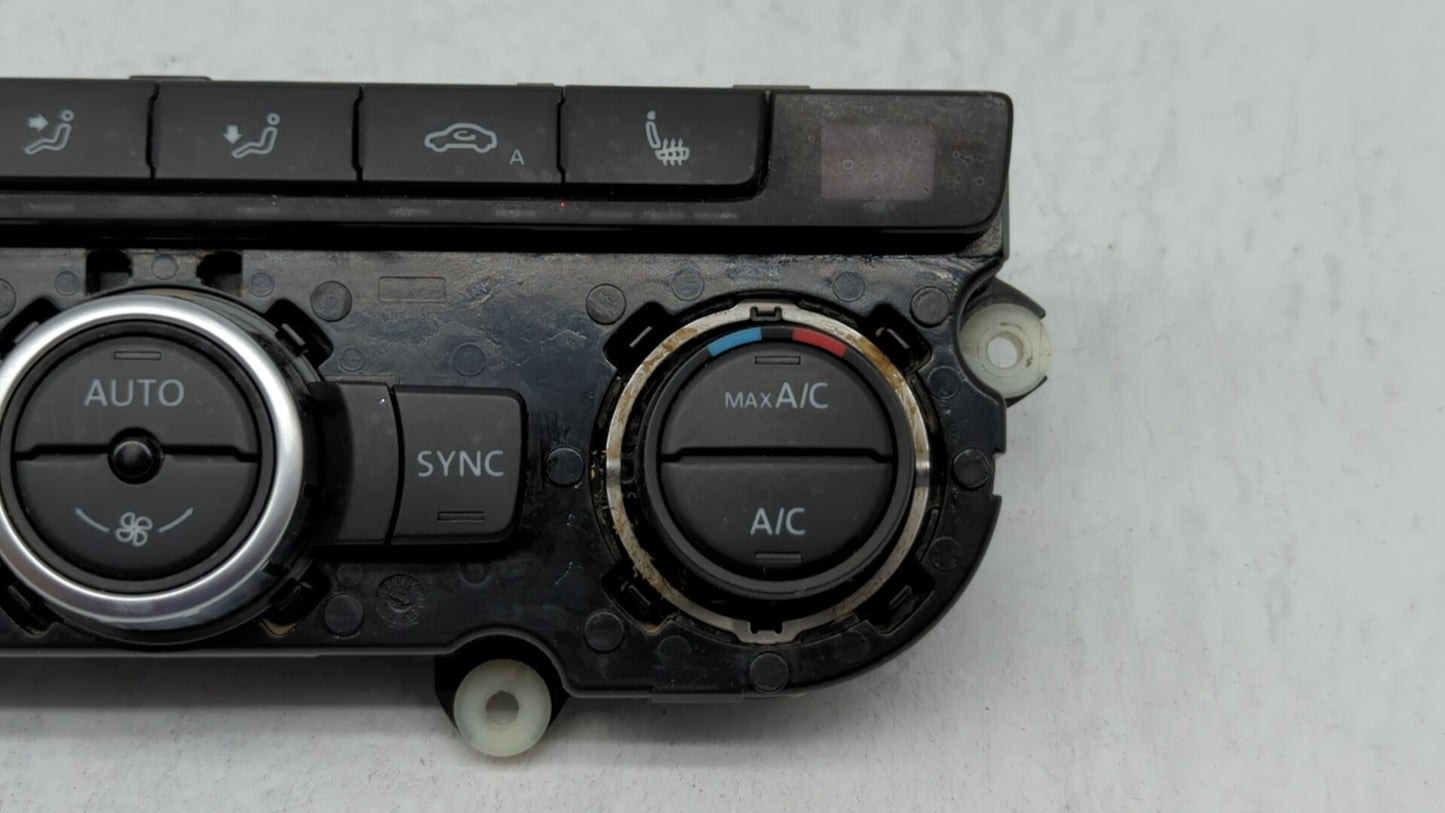 2014 Volkswagen Tiguan Climate Control Module Temperature AC/Heater Replacement P/N:3AA907044CC 561 907 426A ZJU Fits OEM Used Auto Parts - Oemusedautoparts1.com