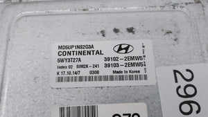 2014-2016 Hyundai Elantra PCM Engine Control Computer ECU ECM PCU OEM P/N:39103-2EMW5 39102-2EMW5 Fits Fits 2014 2015 2016 OEM Used Auto Parts - Oemusedautoparts1.com