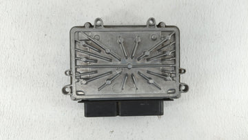2008 Volvo S70 PCM Engine Control Computer ECU ECM PCU OEM P/N:279700-9300 0 261 209 038 Fits OEM Used Auto Parts - Oemusedautoparts1.com 