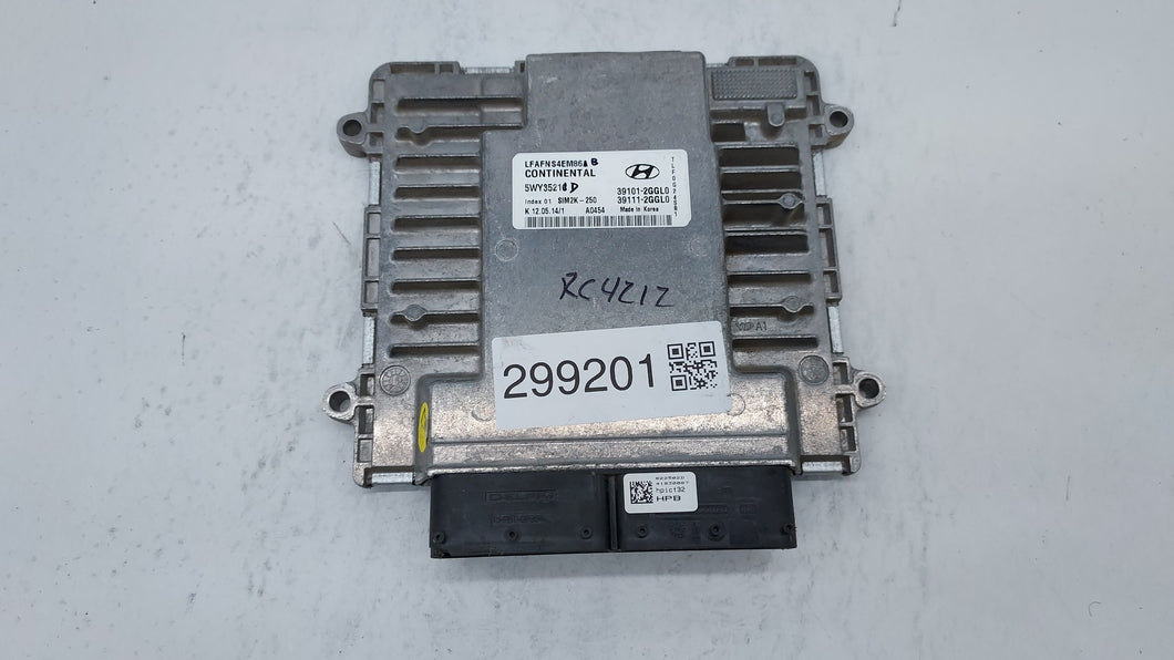 2015-2017 Hyundai Sonata PCM Engine Control Computer ECU ECM PCU OEM P/N:39101-2GGL3 39111-2GGL3 Fits Fits 2015 2016 2017 OEM Used Auto Parts - Oemusedautoparts1.com