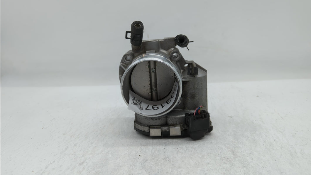 2014 Hyundai Santa Fe Throttle Body P/N:35100-2G700 Fits 2011 2012 2013 2015 2016 OEM Used Auto Parts