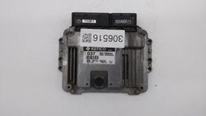 2012-2013 Kia Soul PCM Engine Control Computer ECU ECM PCU OEM P/N:39110-2BCJ0 39110-2BCG0 Fits Fits 2012 2013 OEM Used Auto Parts - Oemusedautoparts1.com 