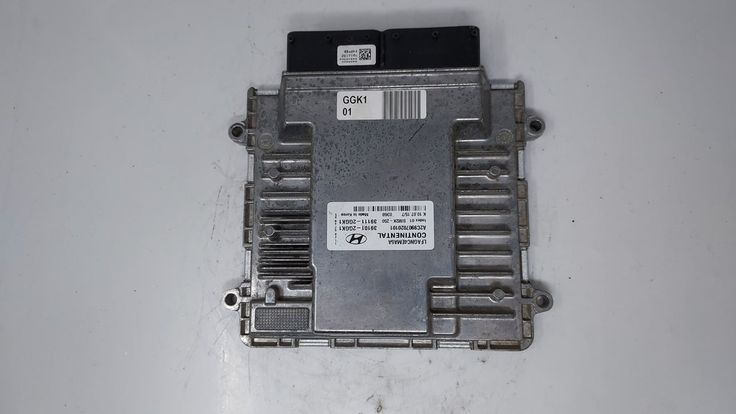 2015-2017 Hyundai Sonata PCM Engine Control Computer ECU ECM PCU OEM P/N:39101-2GGK0 39101-2GGL4 Fits Fits 2015 2016 2017 OEM Used Auto Parts - Oemusedautoparts1.com 