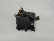 2010 Mitsubishi Outlander Fusebox Fuse Box Panel Relay Module Fits OEM Used Auto Parts