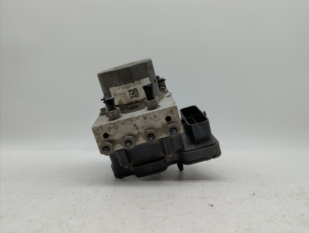 2013-2014 Ford Taurus ABS Pump Control Module Replacement P/N:DG13-2C405-AG DG13-2C405-A Fits 2013 2014 OEM Used Auto Parts