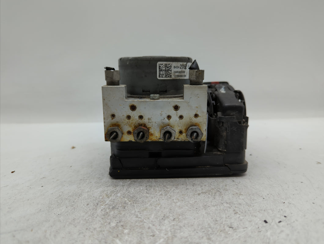 2018-2019 Chevrolet Equinox ABS Pump Control Module Replacement P/N:84646849 84560131 Fits 2018 2019 OEM Used Auto Parts