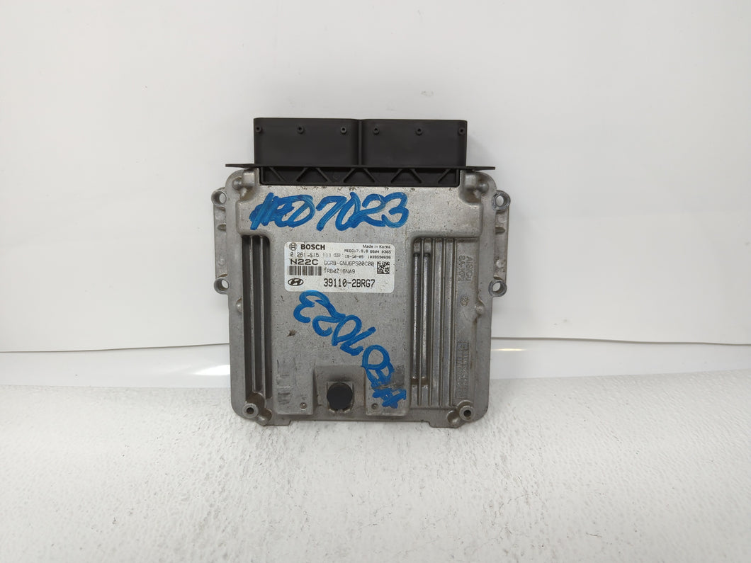 2015-2017 Hyundai Accent PCM Engine Control Computer ECU ECM PCU OEM P/N:39110-2BRG5 39110-2BRG7 Fits Fits 2015 2016 2017 OEM Used Auto Parts