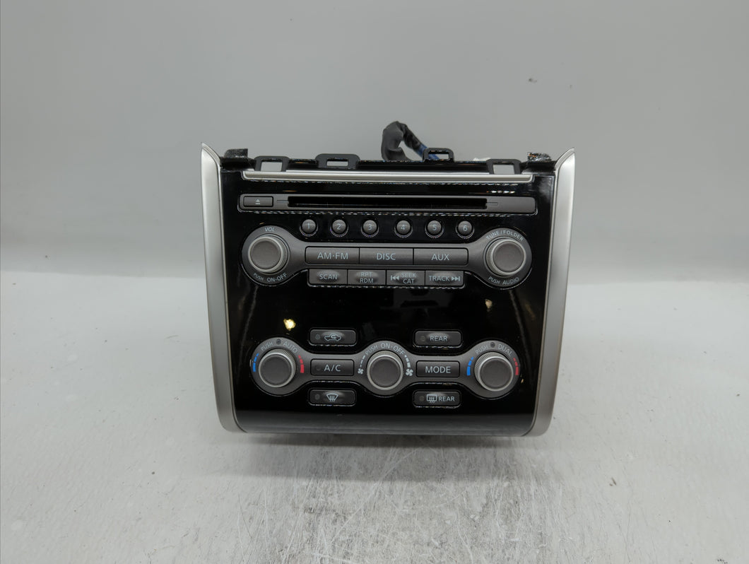 Nissan Pathfinder Radio Control Panel