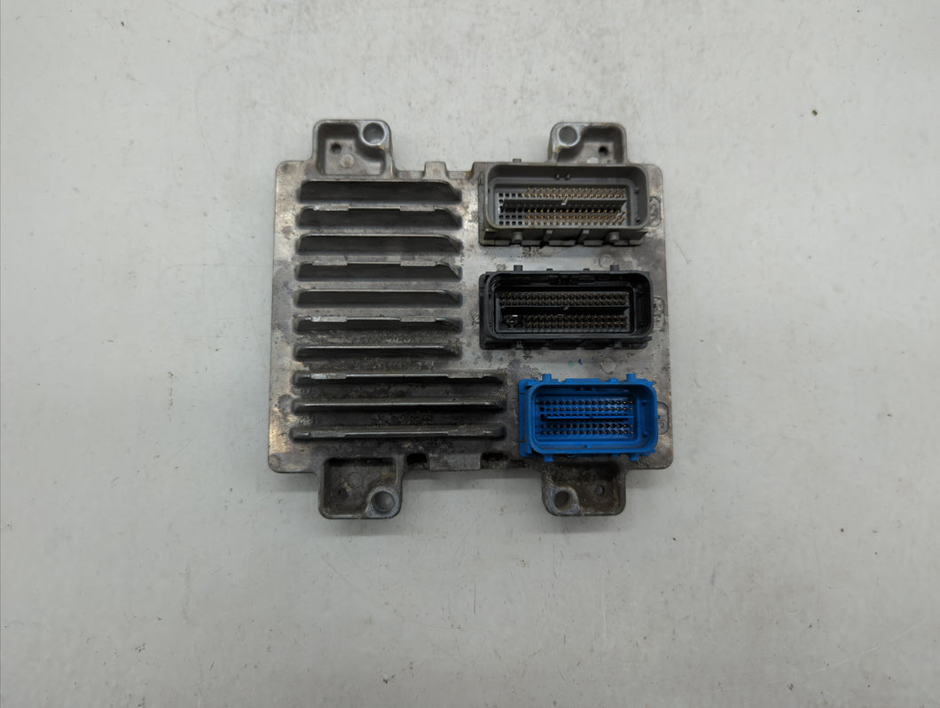 2011 Chevrolet Cruze PCM Engine Control Computer ECU ECM PCU OEM P/N:12616532 12640752, 12642100, 12645606, 12644081 Fits OEM Used Auto Parts