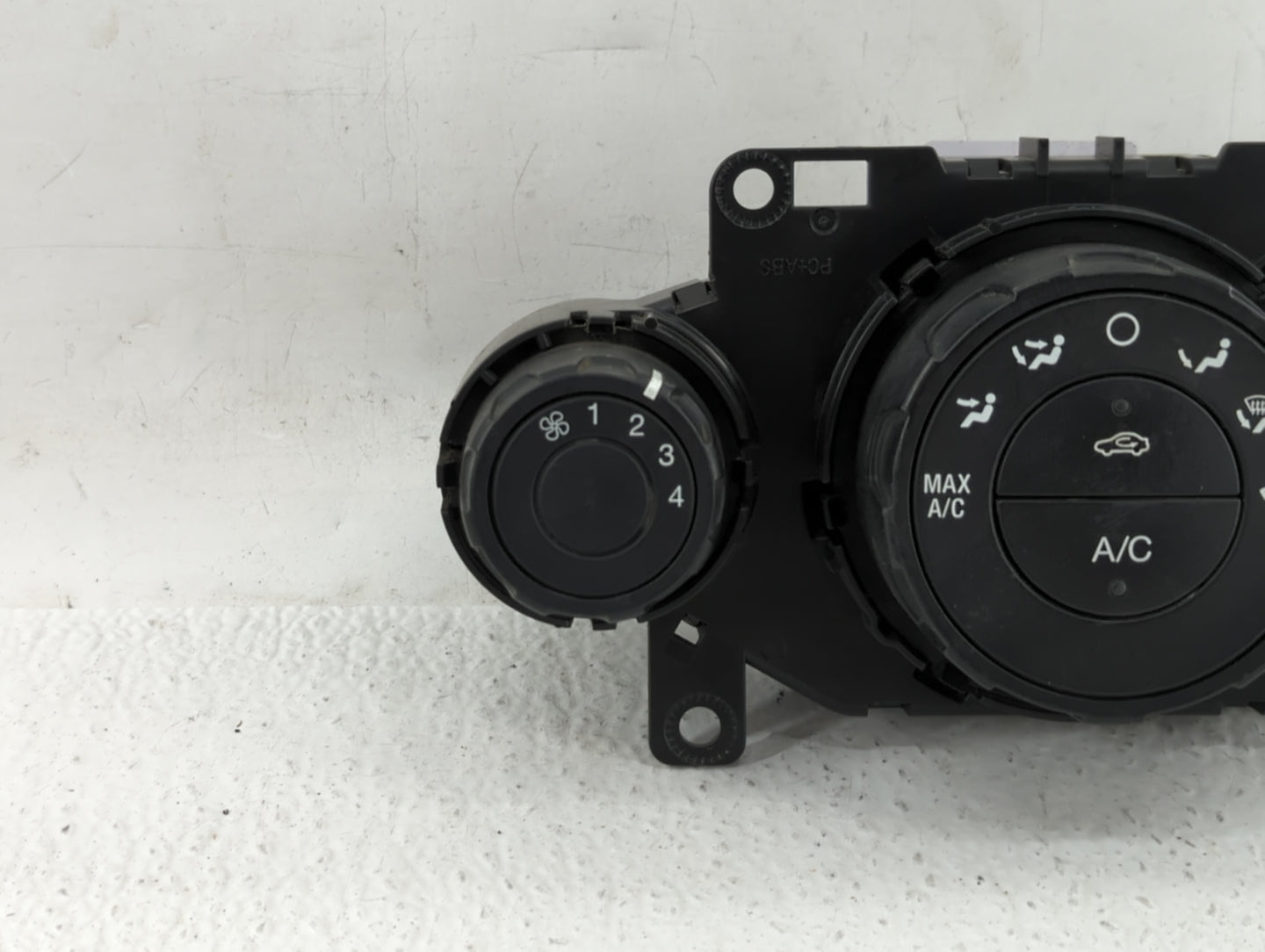 2011-2013 Ford Fiesta Climate Control Module Temperature AC/Heater Replacement P/N:AE83-19980-AE AE83-19980-AF Fits OEM Used Auto Parts - Oemusedautoparts1.com