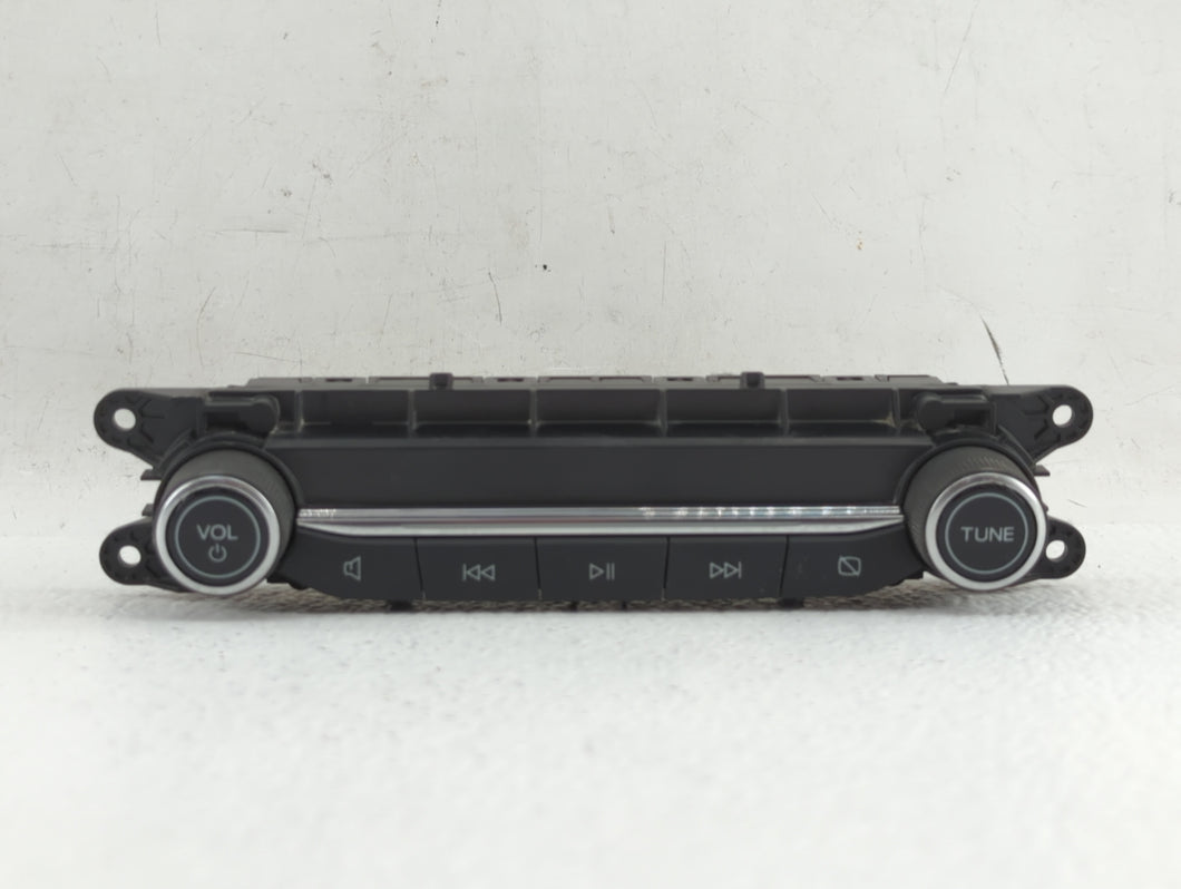 2021 Ford Escape Radio AM FM Cd Player Receiver Replacement P/N:LJ6T-18K811-CB Fits 2016 2017 2018 OEM Used Auto Parts