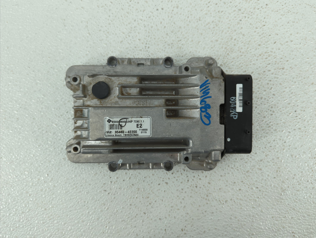 2012 Hyundai Genesis PCM Engine Control Computer ECU ECM PCU OEM P/N:95440-4E200 Fits OEM Used Auto Parts