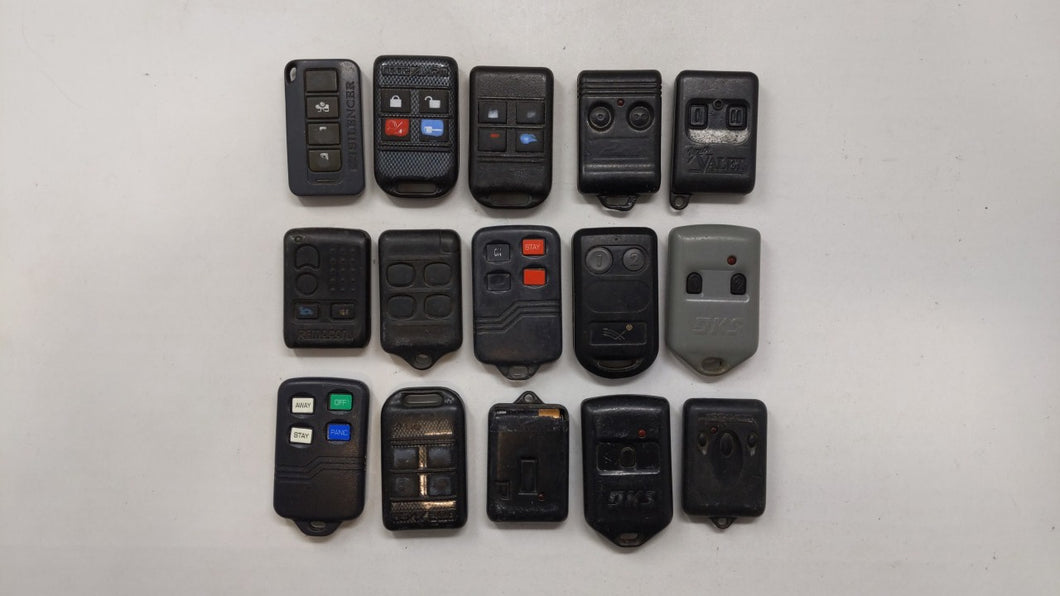 Lot of 15 Aftermarket Aftermarket Keyless Entry Remote Fob MIXED FCC IDS