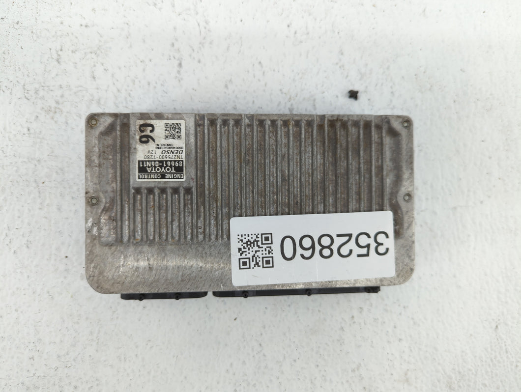 2015 Toyota Camry PCM Engine Control Computer ECU ECM PCU OEM P/N:89661-06N10 89661-06N11 Fits OEM Used Auto Parts