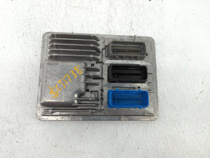 2017-2018 Chevrolet Cruze PCM Engine Control Computer ECU ECM PCU OEM P/N:12688973 12697837, 12687328 Fits Fits 2017 2018 2019 OEM Used Auto Parts