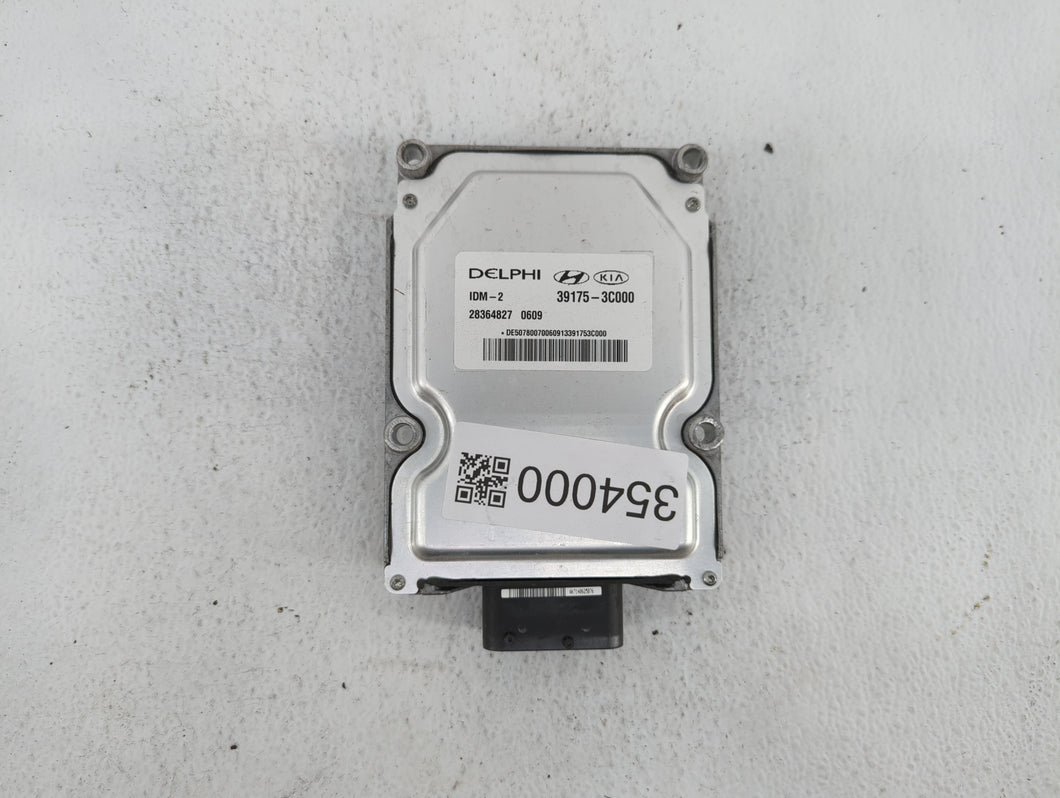 2014-2016 Kia Cadenza PCM Engine Control Computer ECU ECM PCU OEM P/N:39172-3C020 39175-3C000 Fits OEM Used Auto Parts