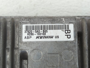 2016-2017 Honda Accord PCM Engine Control Computer ECU ECM PCU OEM P/N:37820-5A0-L64 37820-5A0-B63 Fits Fits 2016 2017 OEM Used Auto Parts