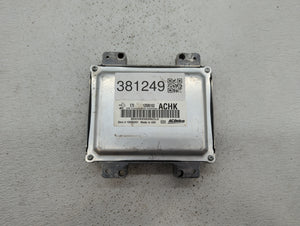 2017-2018 Chevrolet Sonic PCM Engine Control Computer ECU ECM PCU OEM P/N:12692201 12695536 Fits Fits 2017 2018 2019 OEM Used Auto Parts