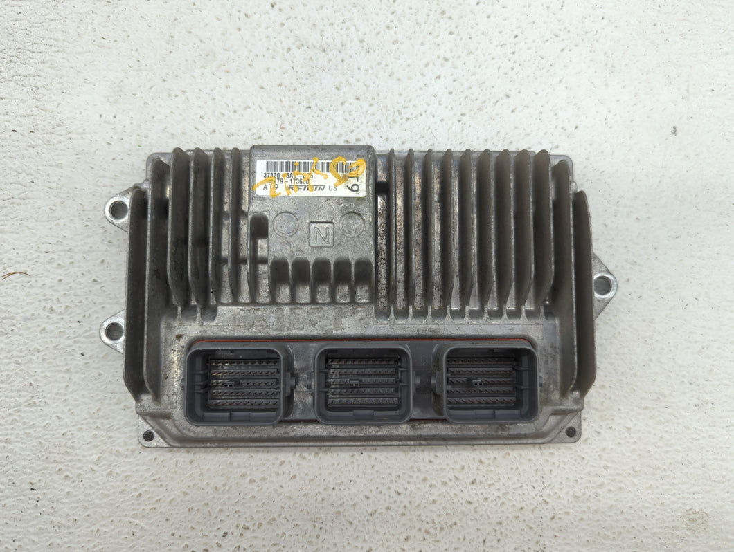 2016-2017 Honda Accord PCM Engine Control Computer ECU ECM PCU OEM P/N:37820-5A0-B23 37820-5A0-B24 Fits Fits 2016 2017 OEM Used Auto Parts