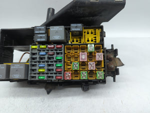 2007-2011 Ford Ranger Fusebox Fuse Box Panel Relay Module P/N:2L5T-14A075-AA 7L5T-14A254-AA Fits Fits 2007 2008 2009 2010 2011 OEM Used Auto Parts