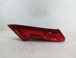 2012-2014 Honda Cr-V Tail Light Assembly Passenger Right OEM P/N:UP11CXT0AAA0 UM08CZT0AA, UF09DXT0AA Fits Fits 2012 2013 2014 OEM Used Auto Parts