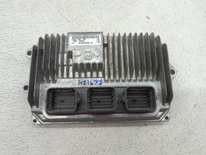 2015-2016 Honda Fit PCM Engine Control Computer ECU ECM PCU OEM P/N:37820-5R7-A65 37820-5R7-C66, 37820-5R7-U53 Fits Fits 2015 2016 OEM Used Auto Parts