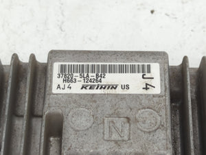 2016 Honda Cr-V PCM Engine Control Computer ECU ECM PCU OEM P/N:37820-5LA-B42 37820-5LA-B41 Fits OEM Used Auto Parts