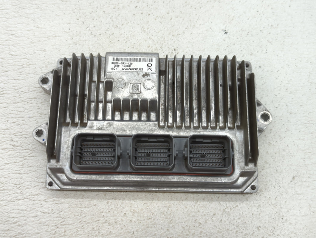 2013 Honda Accord PCM Engine Control Computer ECU ECM PCU OEM P/N:37820-5A3-L69 37820-5G1-L55, 37820-5A3-L67 Fits OEM Used Auto Parts