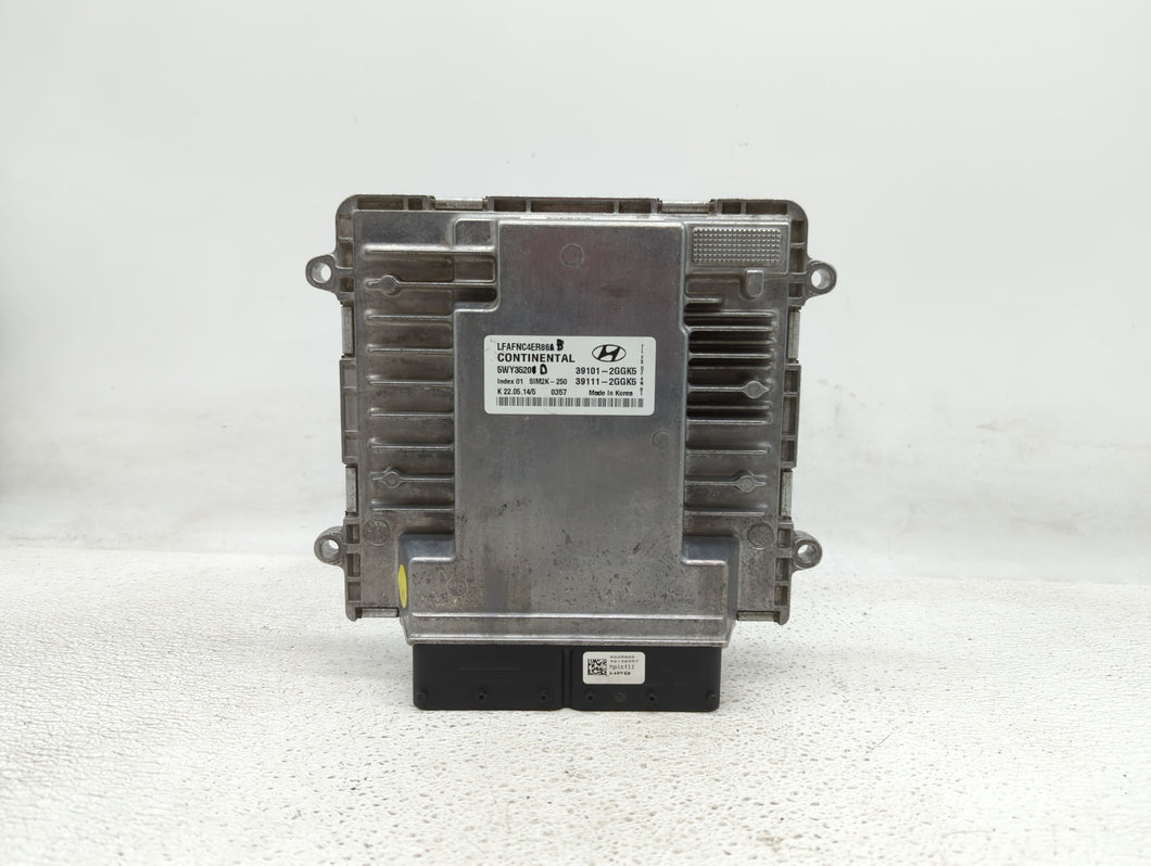 2015-2017 Hyundai Sonata PCM Engine Control Computer ECU ECM PCU OEM P/N:39111-2GGL1 39101-2GGL5 Fits Fits 2015 2016 2017 OEM Used Auto Parts