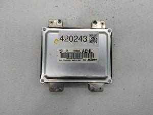 2017-2021 Chevrolet Trax PCM Engine Control Computer ECU ECM PCU OEM P/N:12692201 12679097 Fits Fits 2017 2018 2019 2020 2021 OEM Used Auto Parts