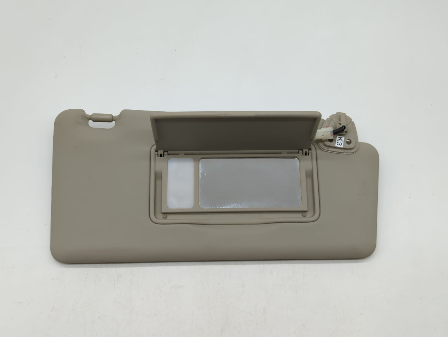 2008-2015 Nissan Rogue Sun Visor Shade Replacement Passenger Right Mirror Fits Fits 2008 2009 2010 2011 2012 2013 2014 2015 OEM Used Auto Parts - Oemusedautoparts1.com