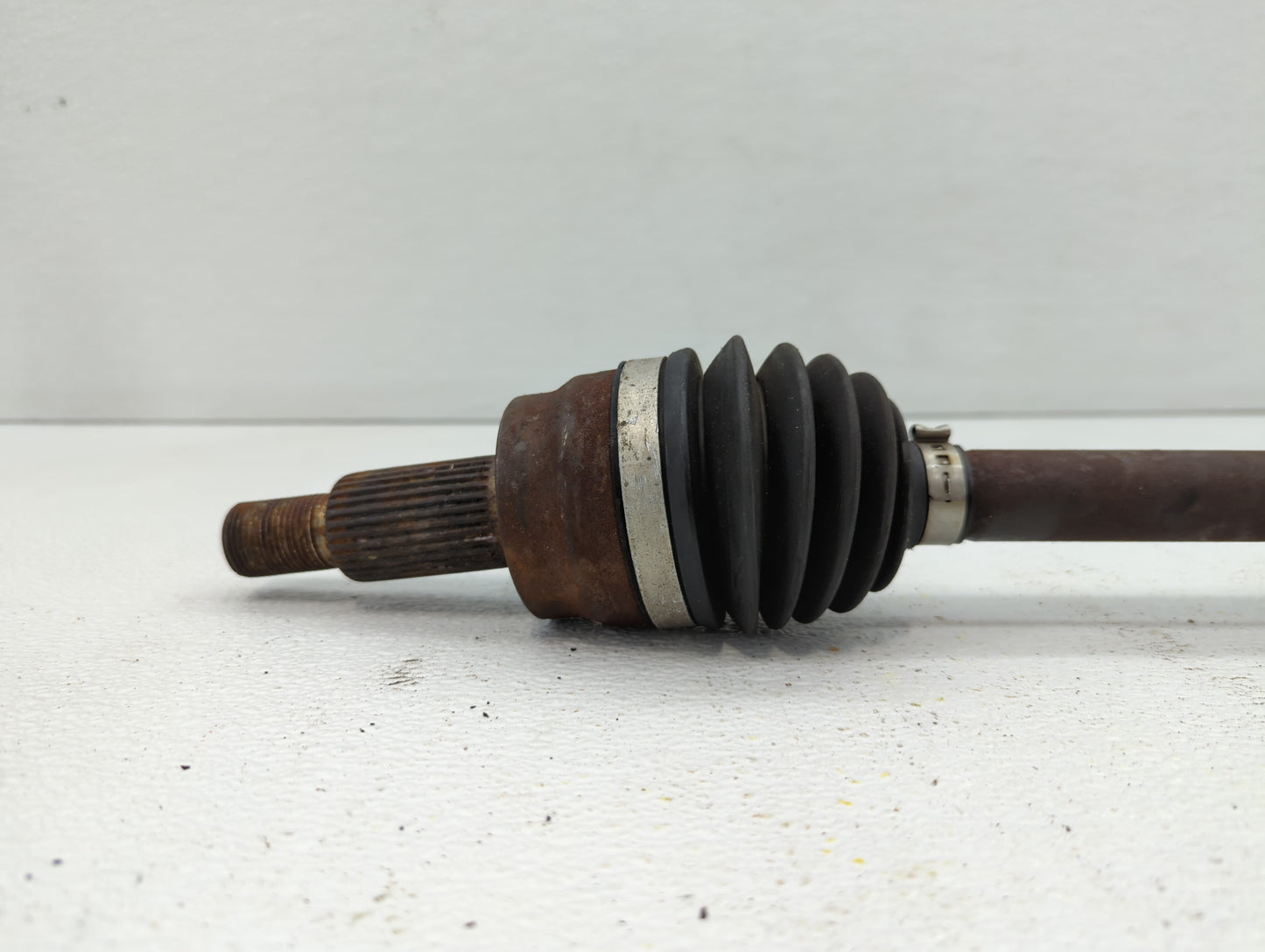 2012-2019 Land Rover Range Rover Evoque Axle Shaft Front Driver Cv C/v - Oemusedautoparts1.com