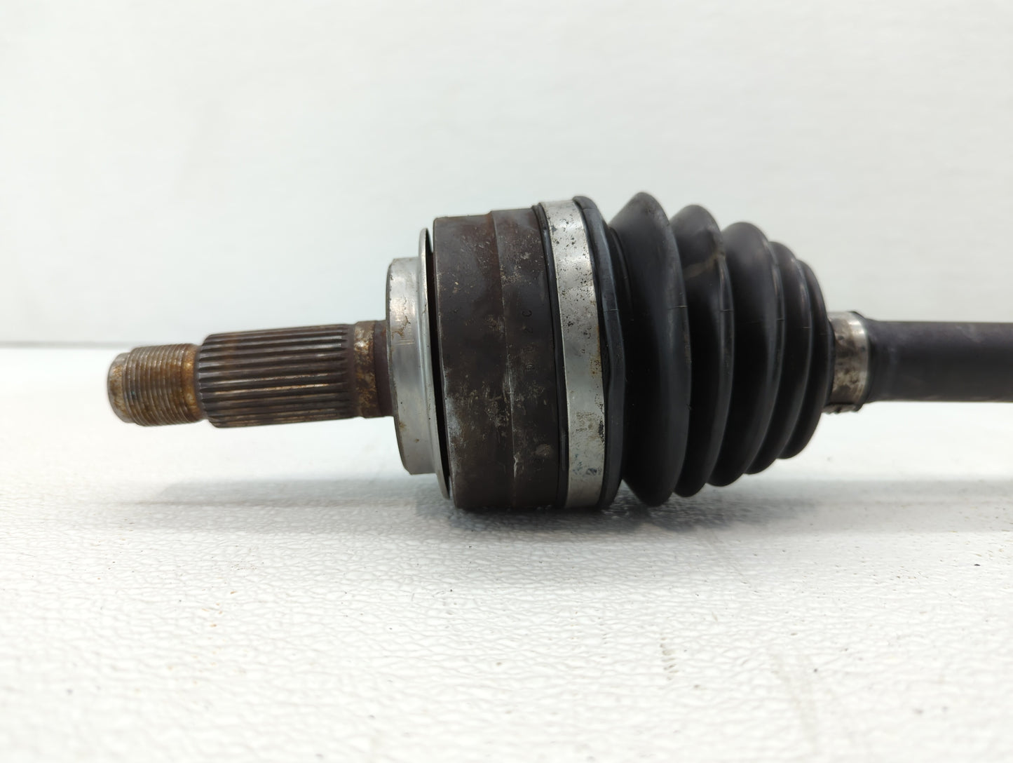 2005-2006 Honda Odyssey Axle Shaft Front Driver Cv C/v - Oemusedautoparts1.com