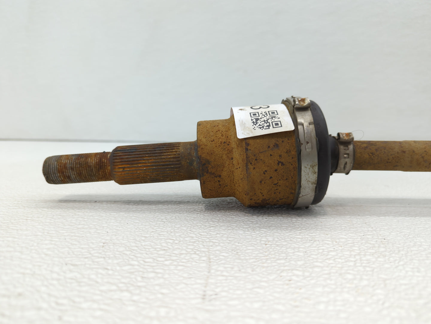 2016-2019 Ford Explorer Axle Shaft Rear Passenger Cv C/v - Oemusedautoparts1.com