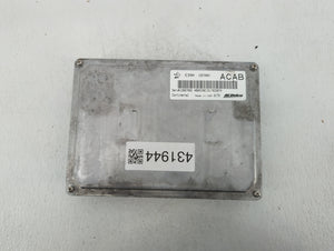 2017 Chevrolet Traverse PCM Engine Control Computer ECU ECM PCU OEM P/N:12667002 12666129, 12694743 Fits Fits 2018 2019 2020 OEM Used Auto Parts