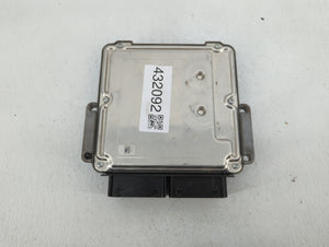 2015-2016 Ford Escape PCM Engine Control Computer ECU ECM PCU OEM P/N:FJ5A-12A650-VC FJ5A-12A650-MA Fits Fits 2015 2016 OEM Used Auto Parts