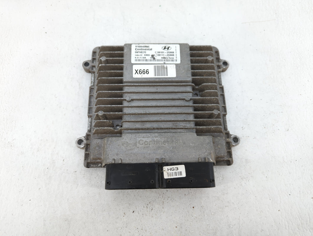 2011-2014 Hyundai Sonata PCM Engine Control Computer ECU ECM PCU OEM P/N:39111-2G669 39101-2G667 Fits Fits 2011 2012 2013 2014 OEM Used Auto Parts