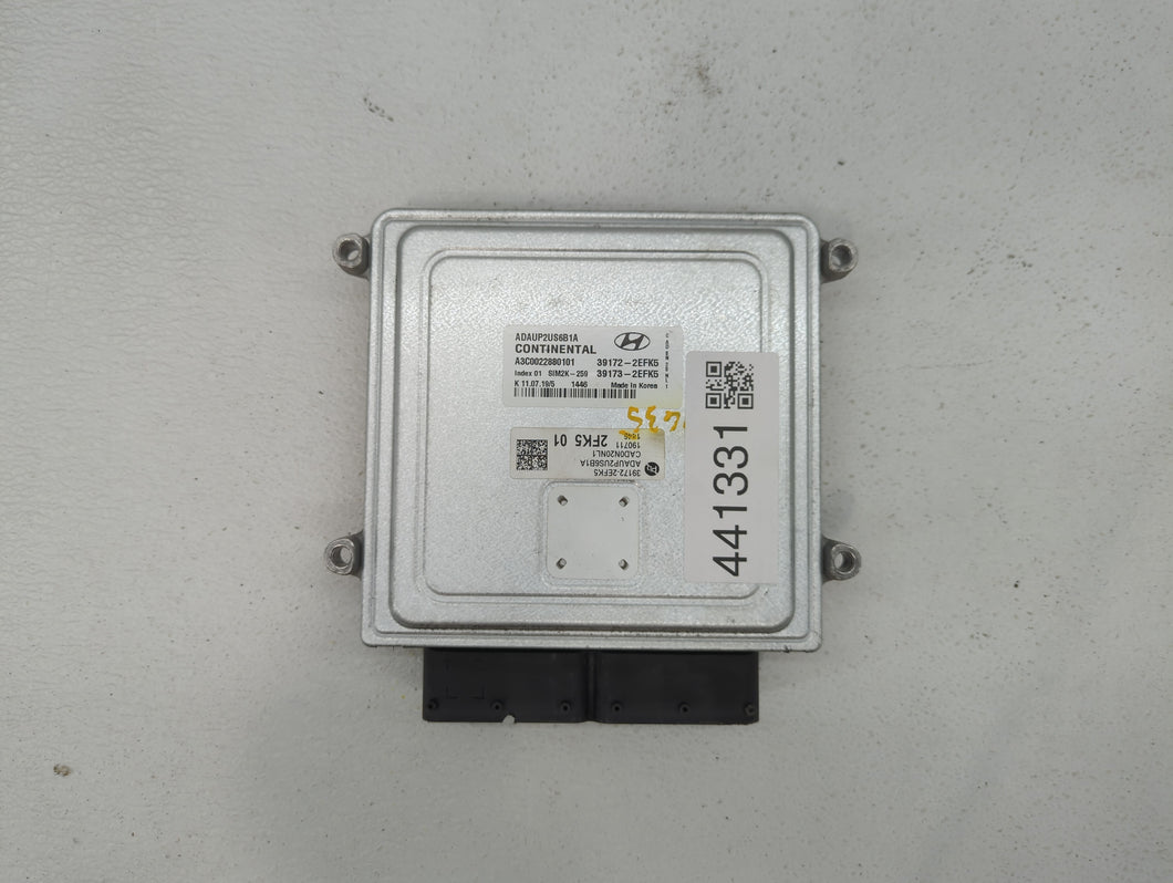 2020 Hyundai Elantra PCM Engine Control Computer ECU ECM PCU OEM P/N:39173-2EFK5 39172-2EFK5 Fits OEM Used Auto Parts