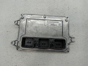 2012-2014 Honda Cr-V PCM Engine Control Computer ECU ECM PCU OEM P/N:37820-R5A-A57 37820-R5A-A55 Fits Fits 2012 2013 2014 OEM Used Auto Parts