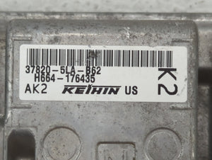 2016 Honda Cr-V PCM Engine Control Computer ECU ECM PCU OEM P/N:37820-5LA-B71 37820-5LA-B62 Fits OEM Used Auto Parts