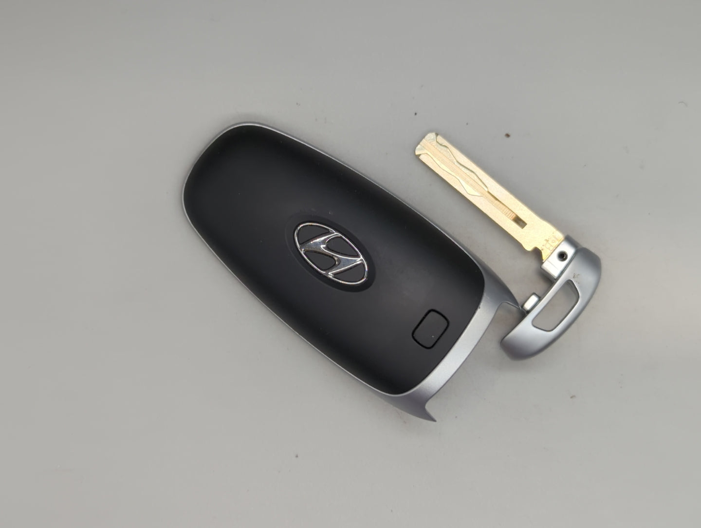 Hyundai Sonata Keyless Entry Remote Fob TQ8-FOB-4F27 95440-L1110 5 buttons - Oemusedautoparts1.com