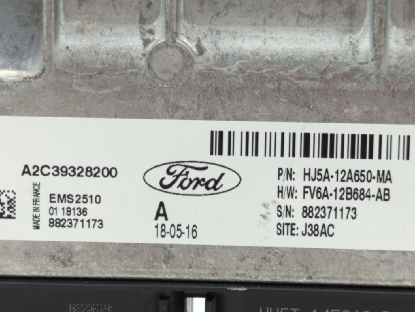 2017-2019 Ford Escape PCM Engine Control Computer ECU ECM PCU OEM P/N:HJ5A-12A650-MA FV6A-12B684-AB Fits Fits 2017 2018 2019 OEM Used Auto Parts - Oemusedautoparts1.com